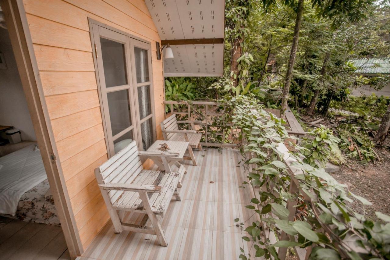 Cozy Huts Hotel Trat Buitenkant foto